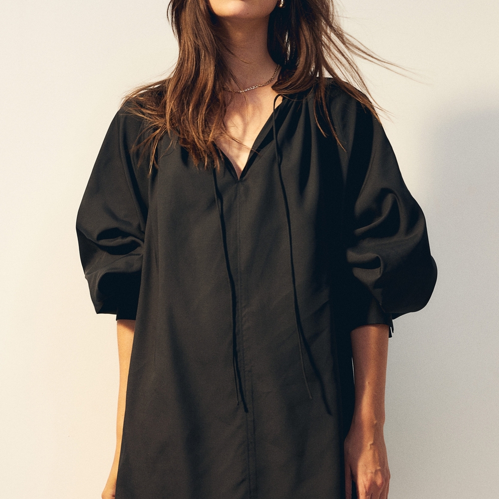 New❣️Tie-Neck Poplin Mini Dress (BLACK)